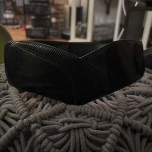 Vintage Liz Claiborne Black Leather Wide Belt